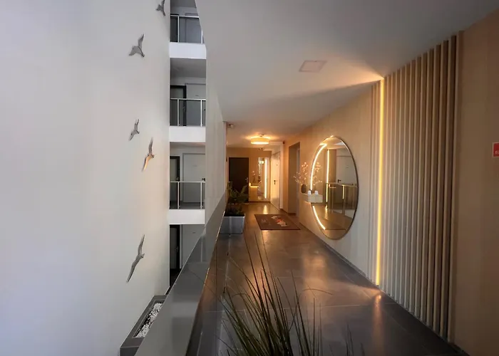 Karzo Property Lk 204